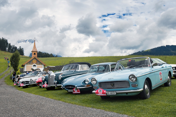 Bild Peugeot 404 C Injection (1963) - von Pininfarina gestaltetes Cabriolet - 30. RAID Klosters-Wien 2020