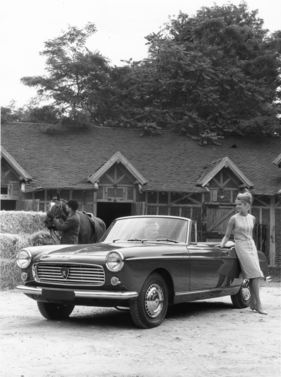 Peugeot 404 Cabriolet (1962) - Vorgänger des 504 Cabriolets, auch von Pininfarina gezeichnet (1962)