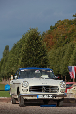 Peugeot 404 Coupé (1964) - mit Pininfarina-Design - Classic-Gala Schwetzingen 2020