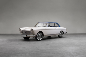Bild Peugeot 404 Injection Coupé (1964) - angeboten als Lot 07 an der Auctionata Versteigerung an der Motorworld Berlin am 8. Oktober 2016