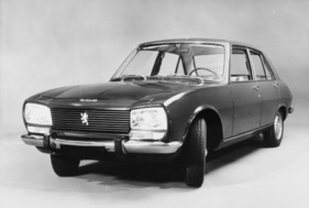 Peugeot 504 (1971) – bereift mit Michelin XAS