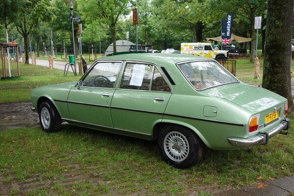 Peugeot 504 (1976) – Classic Days Düsseldorf 2023