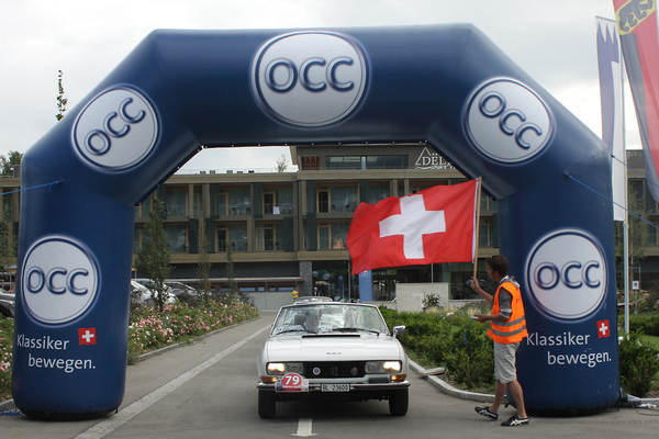 Peugeot 504 Cabriolet (1978) - beim Start zur Tagesetappe - an der OCC Jungfrau Rallye 2017