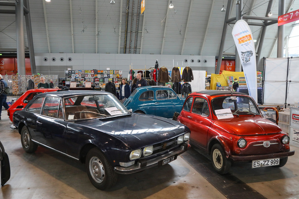 Peugeot 504 Coupé (1971) - angeboten für EUR 14'700 - 24. Retro Classics 2025