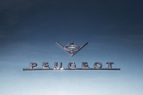 Peugeot 504 Coupé (1976) - Der 2.7 Liter V6 Motor war nicht überschäumend temperamentvoll