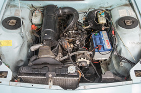 Peugeot 504 F Pickup (1986) - der 1,8-Liter-Vergasermotor mit 73 PS