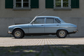Peugeot 504 ti Berline (1978) - klassisches Antriebslayout mit Motor vorne und Antrieb hinten