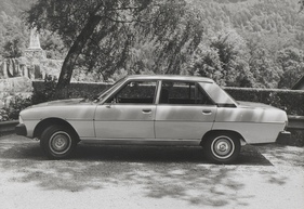 Peugeot 604 (1976) – Klare Linien