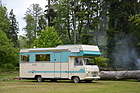 Peugeot J7 Camping-Car Holidaycar (1978) - offered as lot 153 at the Artcurial Le Mans Classic auction on July 9, 2016