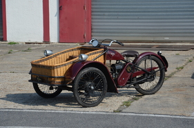 Peugeot Triporteur M2 (1939) - als Lot 101 angeboten an der Artcurial "Sur Les Champs 10" Versteigerung am 30. Oktober 2016