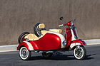 Bild: Piaggio Vespa 150 Super with Sidecar (1966) - als Lot 104 an der RM Sotheby’s Arizona Versteigerung am 23. Januar 2026