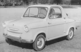 Piaggio Vespa 400 (1957) - Der Strassenfloh