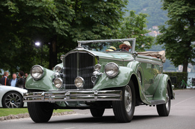 Pierce-Arrow 1242 Convertible Sedan Le Baron (1933) - am Concorso d'Eleganza Villa d'Este 2015 in der Klasse A "flamboyance in motion"