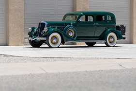 Pierce-Arrow Model 1245 Seven Passenger Sedan (1935) - Lot 207 an der RM/Sotheby's Hershey Versteigerung vom 4./5. Oktober 2023