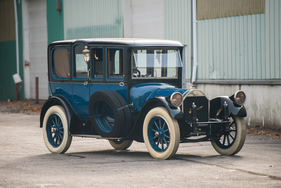 Pierce-Arrow Model 31 Vestibule Suburban (1919) - als Lot 203 an der RM/Sotheby's Amelia Island Versteigerung am 10. März 2018