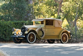 Pierce-Arrow Model 33 Convertible Coupe by Derham (1925) - als Lot 268 an der RM Auction Hershey vom 9./10. Oktober 2014