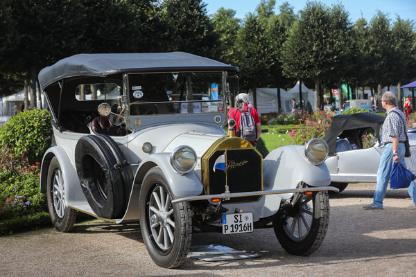 Pierce Arrow Model 38 C4 Tourer (1915) - mit Reihensechszylinder und 6,8 Liter Hubraum, gut für 100 km/h - 19. ASC Classic-Gala Schwetzingen 2023