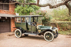 Pierce-Arrow Model 48 Suburban (1911) - angeboten als Lot 243 an der Bonhams Amelia Island Versteigerung am 7. März 2019