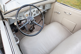 Pierce-Arrow Model 53 Convertible Roadster (1932) - als Lot 149 an der RM Auction Hershey vom 9./10. Oktober 2014