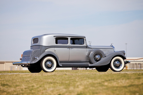 Pierce-Arrow Model 836 Club Sedan (1933) - als Lot 148 an der RM Auction Motor City vom 26. Juli 2014