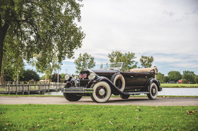 Pierce-Arrow Model A Seven-Passenger Touring (1930) - angeboten als Lot 216 an der RM/Sotheby's Versteigerung in Hershey am 11./12. Oktober 2018