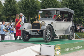 Pierce Arrow T38 (1915) - Classic-Gala Schwetzingen 2019