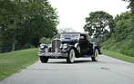 Image: Pierce-Arrow Twelve Convertible Coupe Roadster (1933) - as lot 167 at the RM/Sotheby's auction in Hershey 2015