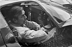 Pierre Bardinon am Lenkrad des Ferrari 275 P von 1964