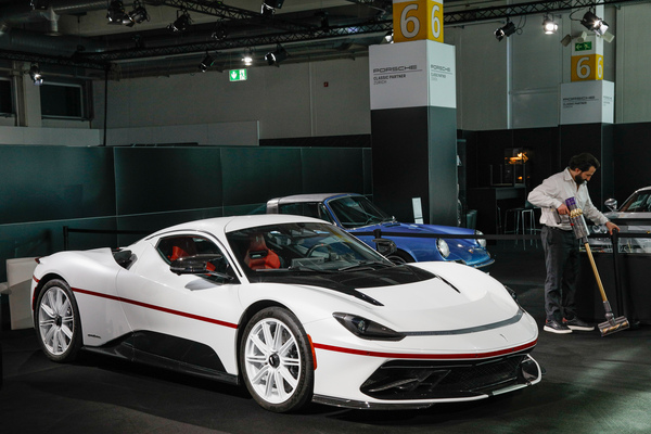 Pininfarina Battista (2025) - das elektrische Hypercar auf Basis des Rimac - 38. Auto Zürich 2025