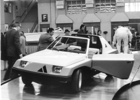 Pininfarina Giovani (1973) - Funcar aus dem Hause Pininfarina mit Komponenten des Autobianchi A 112 - am Genfer Automobilsalon von 1973