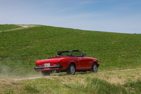 Für Rallyesport war eigentlich die Abarth-Version vorgesehen...