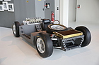 Platform frame made of wafer-thin sheet metal - Lamborghini Miura P400 (1966)