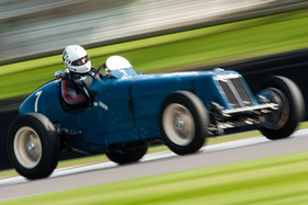 Platz 4 erreichte dieser ERA A-Type R4A mit Nick Topliss - Goodwood Trophy - Goodwood Revival 2015