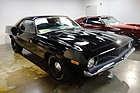 Plymouth Barracuda (1974) – schick in Schwarz – im Museum PACE in Dortmund