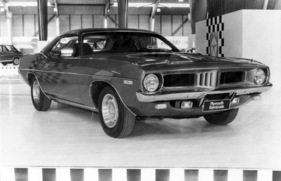 Plymouth Barracuda am Genfer Automobilsalon 1972 - stark reduziertes Motorenprogramm, Cabrio-Variante gestrichen