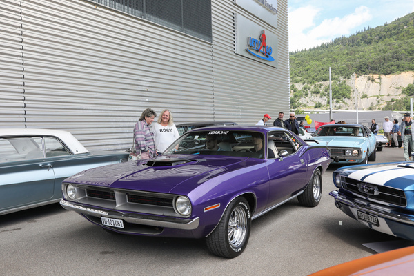 Plymouth Cuda (1970) - bei der Einfahrt - 5. Old Wheels Biel/Bienne 2024
