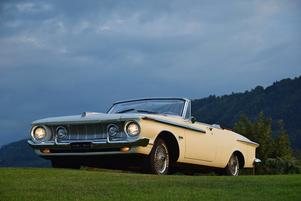 Plymouth Fury Convertible (1962) - als Lot 03 angeboten an der Versteigerung der Oldtimer Galerie anlässlich der Swiss Classic World Luzern am 25. Mai 2019
