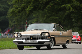 Plymouth Fury Hardtop Coupé (1959) - der Corso der Freunde alten Blechs aller Marken Brugg (FABAM) am GP Brugger Schachen 2015