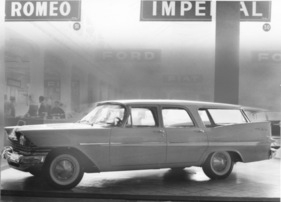 Plymouth Suburban - hervorragend durchdachter Kombi aus den USA - Genfer Autosmobilsalon 1959