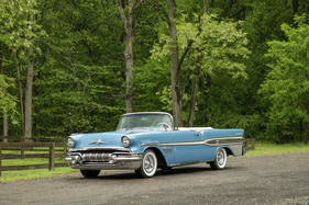 Pontiac Bonneville (1957) - als Lot 168 an der RM Sotheby's Hershey Versteigerung 2025