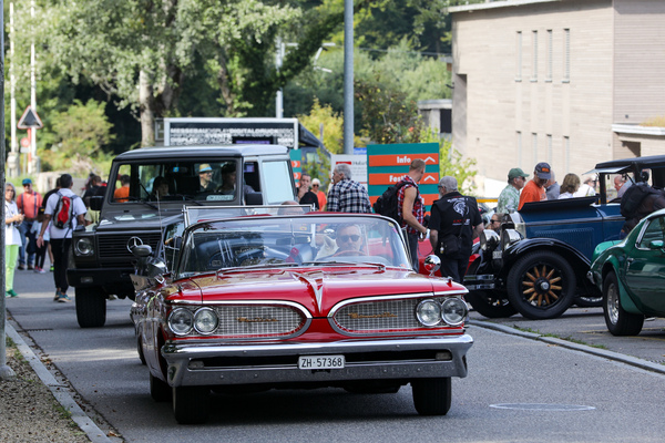 Pontiac Bonneville (1959) - bei der Ankunft - 8. Lägern Classic 2025