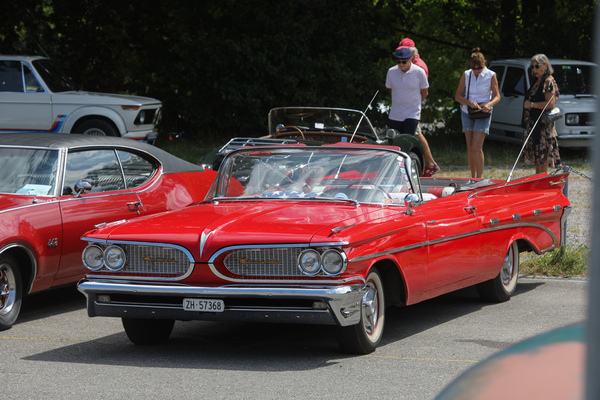 Pontiac Bonneville Convertible (1959) - Albisbütli Classics Cars & Bikes Juli 2025