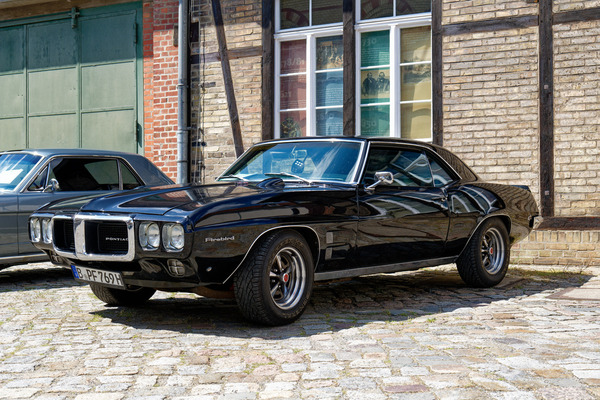 Pontiac Firebird (1969) – aus der Zeit vor Burt Reynolds oder David Hasselhoff – Oldtimer Open Air 2024