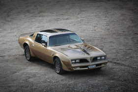 Artikel Pontiac Firebird 2. Generation