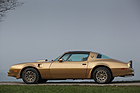 Pontiac Firebird Trans Am (1978) - sieht kompakter aus als er mit fast fünf Metern Länge ist