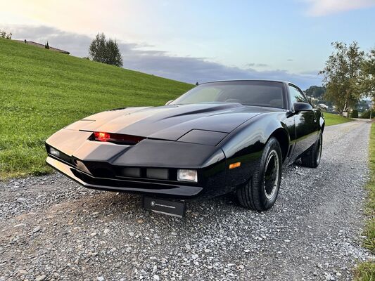 Pontiac Firebird V8 Trans Am Knight Rider K.I.T.T. (1989) - als Lot 170 an der Dutch Auction Company "Extravaganza" Versteigerung 2024