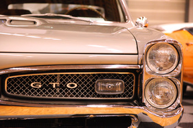 Pontiac GTO (1967) - Muscle Car mit Sex-Appeal - in der Clubshow - Oldtimer- und Teilemarkt Fribourg 2014