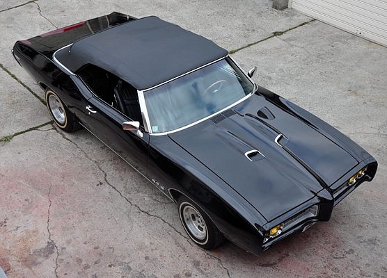 Pontiac GTO Cabriolet (1969) - angeboten als Lot 159 an der Artcurial-Versteigerung von Paris vom 30. Oktober 2011 (Automobiles sur les Champs)