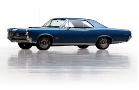 Pontiac GTO Hardtop Coupe (1966) - als Lot 246 an der RM / Sotheby's Versteigerung der Andrews Collection am 2. Mai 2015