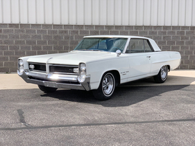 Pontiac Grand Prix (1964) - als Lot 5133 an der RM-Versteigerung in Auburn (31.5.-1.6.2019)